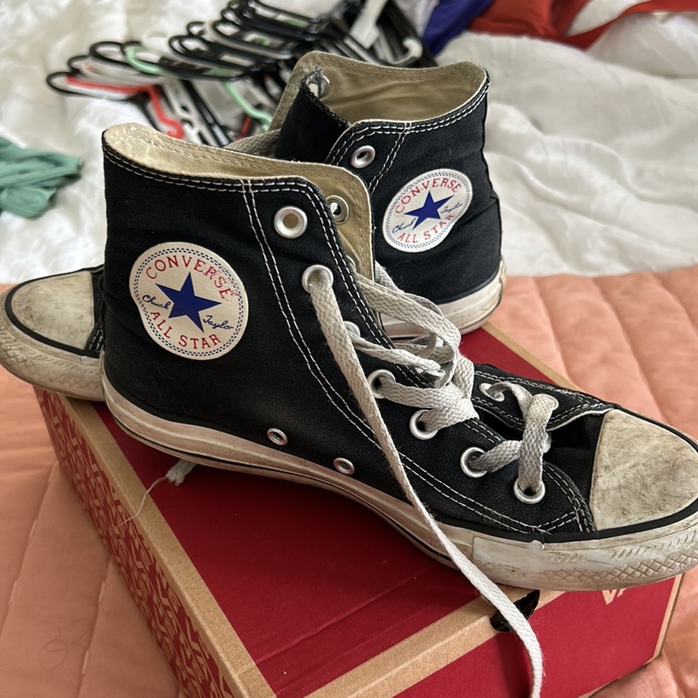 Very pre loved black converse
